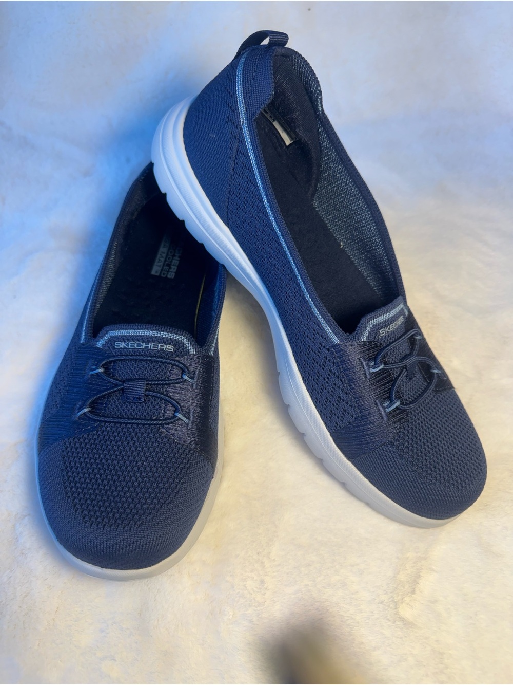 Skechers Navy Knit Slip-On Comfort Sneakers Size 7.5